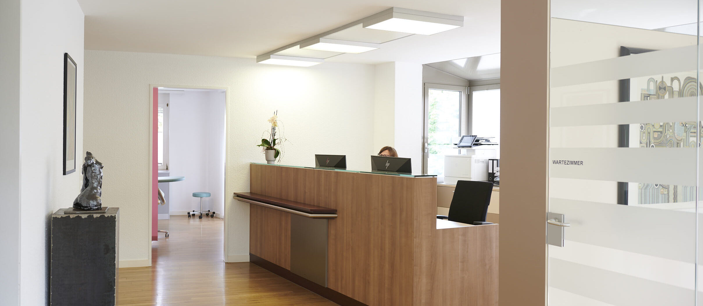 Haben Sie Blasen, Nieren, Prostata-Beschwerden? UROHEALTH / Urologie Frauenfeld, Dr. med. Anja Sauck, Telefon 052 721 39 46